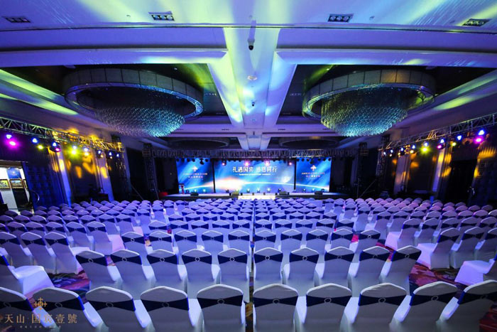 公司的企業(yè)年會(huì)策劃方案怎么做出亮點(diǎn)？