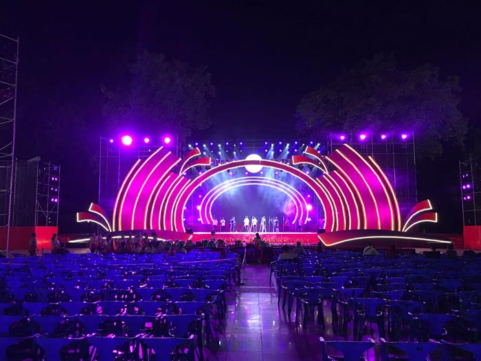 如何能做好商業活動演出舞臺的搭建（商業演出舞臺搭建有何講究？）